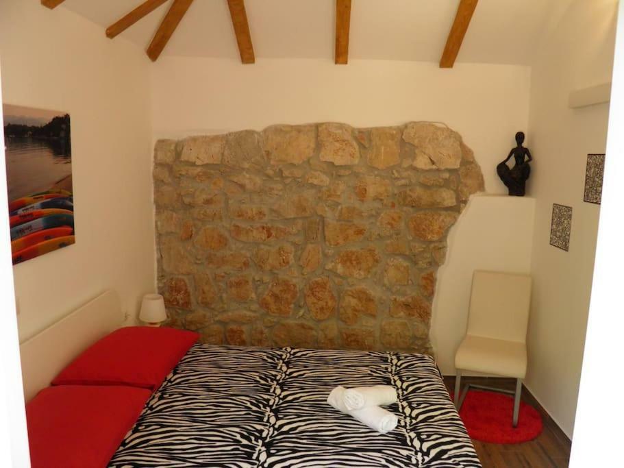 Donje Celo Romantic Apartment מראה חיצוני תמונה